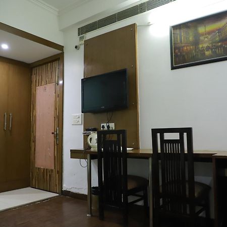 Hotel Parth Inn Ghaziabad Zewnętrze zdjęcie