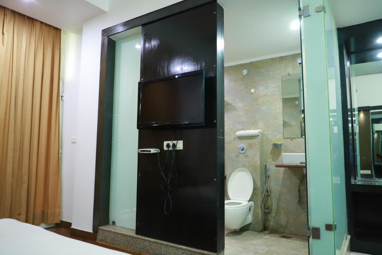 Hotel Parth Inn Ghaziabad Zewnętrze zdjęcie