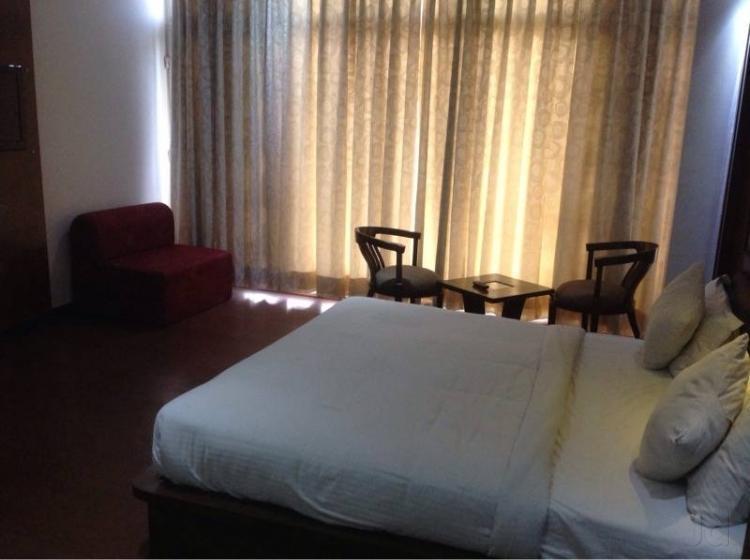 Hotel Parth Inn Ghaziabad Zewnętrze zdjęcie